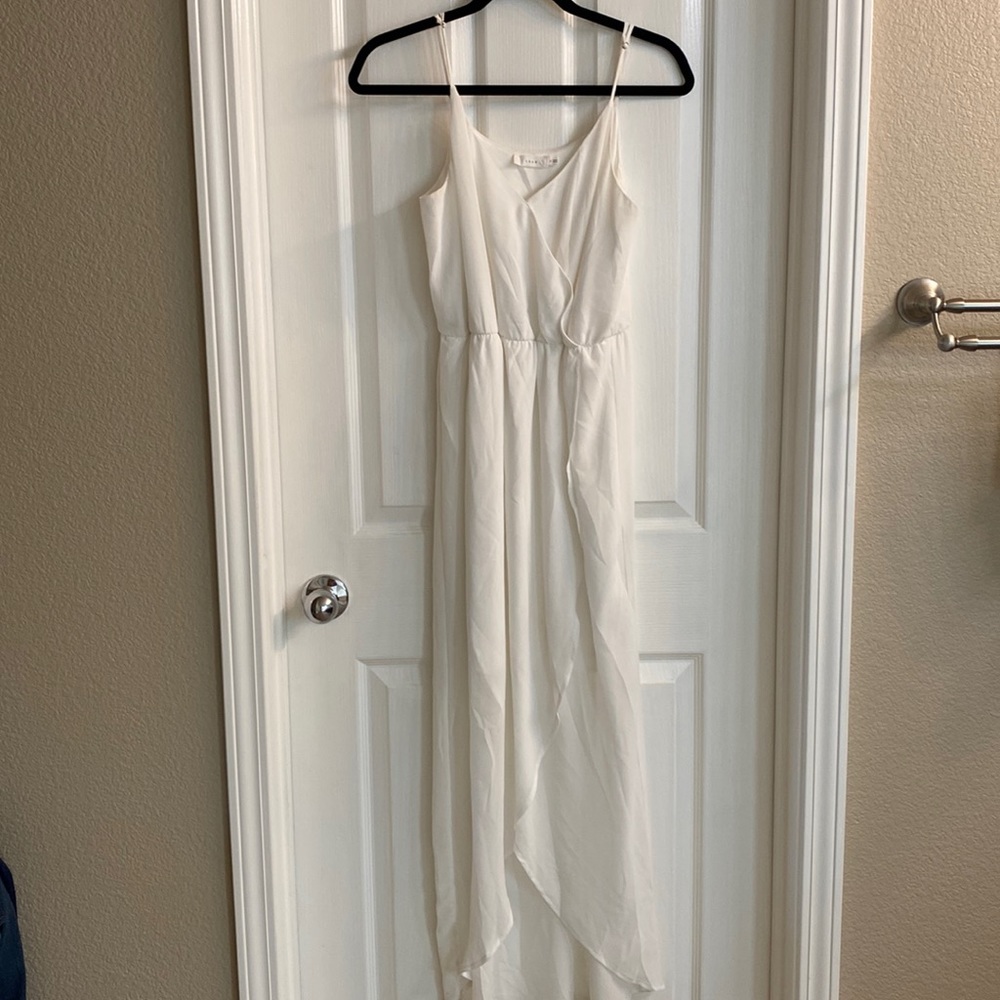 White tulip dress - size medium